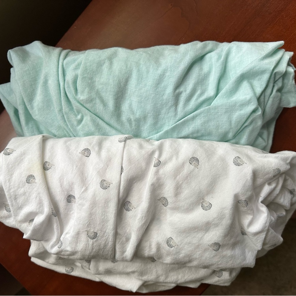 Cloud Island fitted crib sheets, set of 2